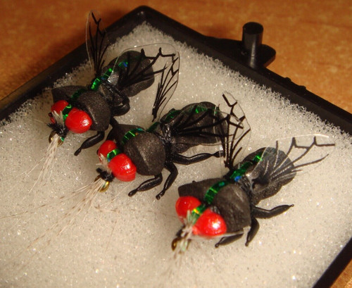 Fly fishing flies black foam - -,