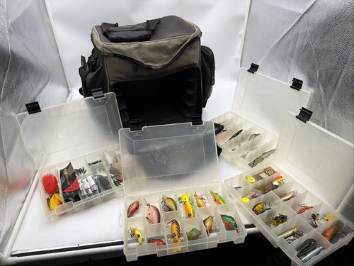 Bass pro shops tackle bag - tackle,
